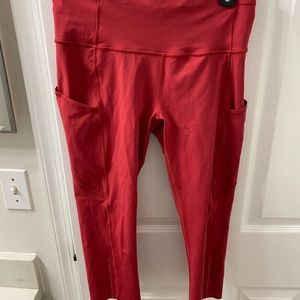 Lululemon fast and free crop workout pants size 8